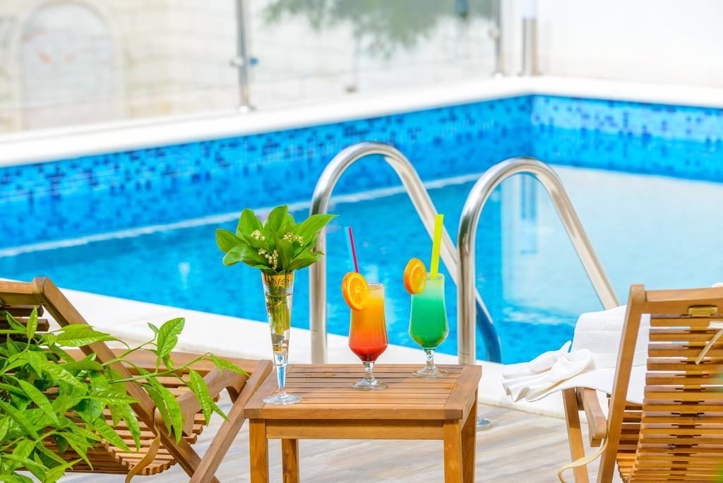 Tandem Apartments With Swimming Pool Cavtat Exteriör bild